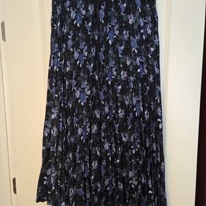 Woolrich Womens Pleated Floral Skirt Sz M Preloved